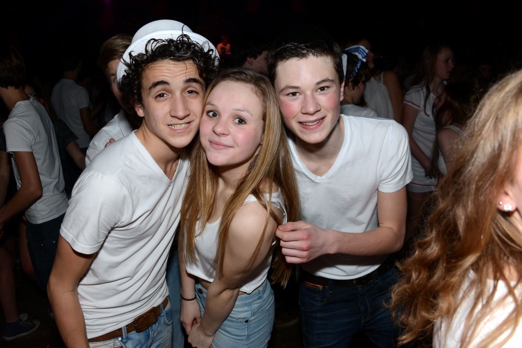 ../Images/Jeugddisco White Edition 475.jpg
